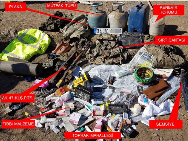 Şırnak'ın Beytüşşebap ilçesi Feraşin bölgesinde yürütülen operasyonlarda PKK'lı teröristlere ait çok sayıda silah ve mühimmat bulundu.