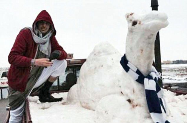 Facebook ve Twitter gibi sosyal medya hesaplarında onlarca kar selfiesi yapıldı.  