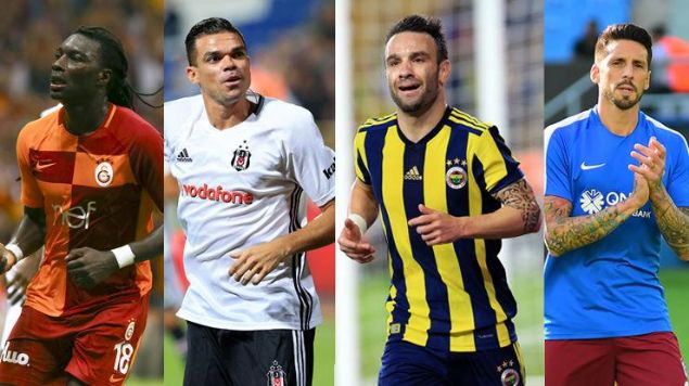 Bu sezon Süper Lig'e birçok yeni yıldız isim transfer oldu. Maaşları da merak konusu oldu. İşte yıldız isimlerin yıllık ücretleri...
