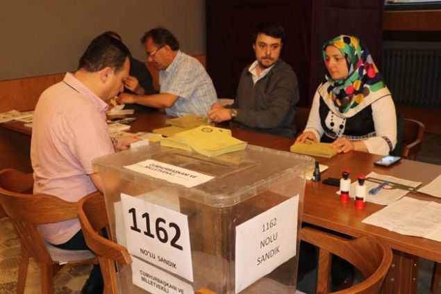 Türkiye, Cumhurbaşkanı ve Milletvekili Genel Seçimi için sandık başına gidiyor.
