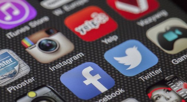 Amerika Birleşik Devletleri Ulusal Tıp Kütüphanesi tarafından yapılan bir araştırma, 2011-2017 arasında dünya genelinde 259 kişinin tehlikeli selfie arayışındayken hayatını kaybettiğini gösterdi...