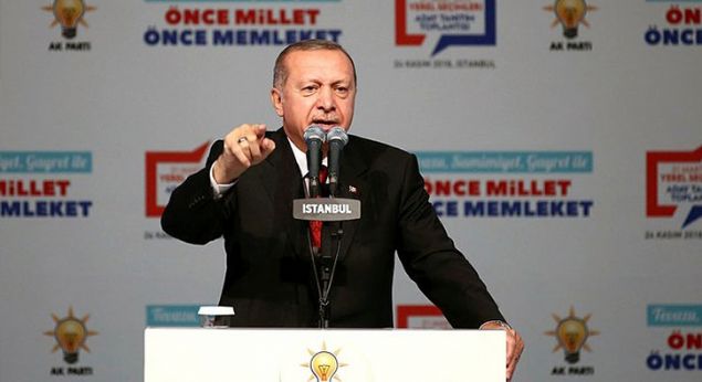 Başkan Erdoğan, AK Parti'nin 2019 yerel seçimler için belediye başkan adaylarını açıkladı. 40 ili kapsayan adaylar, yerel seçimlerde belediye başkanlığı için yarışacak. Peki, AK Parti'nin belediye başkan adayları 2019 kimler? İşte Başkan Erdoğan tarafından açıklanan AK Parti belediye başkan adaylarını listesi