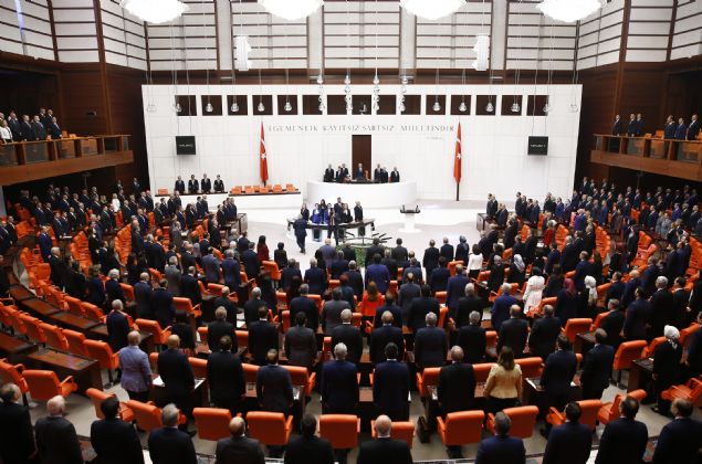 TBMM Genel Kurulu, Meclisin açılışının 99. yıl dönümü ile 23 Nisan Ulusal Egemenlik ve Çocuk Bayramı dolayısıyla özel gündemle toplandı.