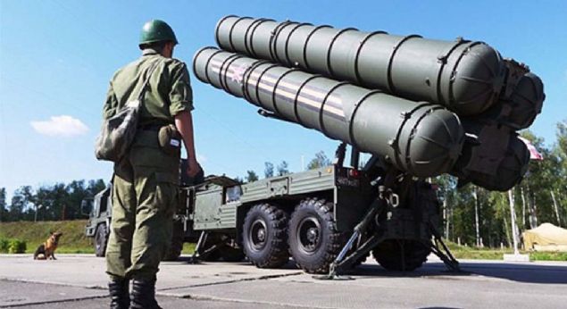 Yunanistan Savunma Bakanı Evangelos Apostolakis: Türkiye'nin S-400'leri alması bölgede hava savunmayı başka bir konsepte taşıyor.