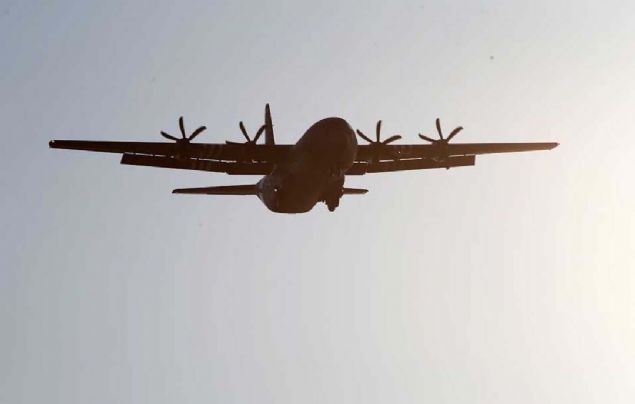 ABD Savunma Bakanlığı (Pentagon) dün Türkiye'nin Birleşik Hava Operasyonları Merkezi tarafından Suriye'de Hava Görev Emri'nden çıkarıldığını duyurmuştu. <br><br> Terör yandaşları ise bu gelişme sonrası savaş uçaklarımızın Suriye üzerinde uçamayacağı iddiasını yayıyordu. Ancak Barış Pınarı Harekatı başlayınca jetlerimiz 30 km derinde terör örgütü YPG/PKK hedeflerini uçaklarla vurdu.