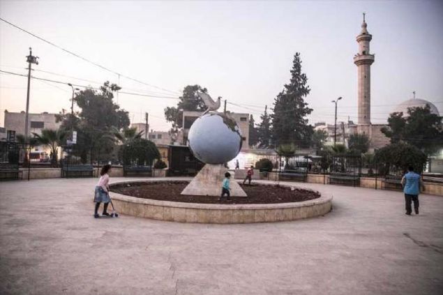 Türk Silahlı Kuvvetleri'nin 20 Ocak'ta başlattığı Zeytin Dalı harekâtıyla terör örgütlerinden temizlenen Suriye'nin Afrin kenti yeniden inşa edildi.