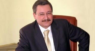Melih Gökçek kimdir? Eşi Nevin Gökçek kimdir çocukları...