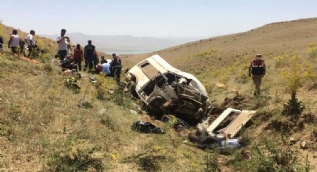 Van'da katliam gibi kaza: Ölü sayısı 15 oldu