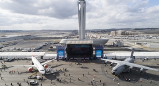 TEKNOFEST, İstanbul Yeni Havalimanı'nda başladı