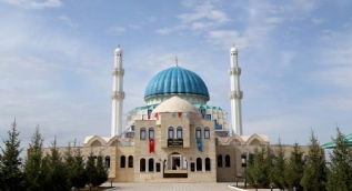 İşte Türkiye'nin yurt dışında yaptırdığı birbirinden güzel camiler