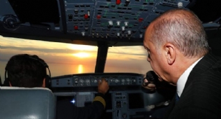 Cumhurbaşkanı Erdoğan kokpitten seslendi: Muhteşem