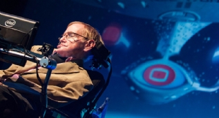 Hawking 50 yıl önceki doktora tezini yayınlayınca internet sitesi çöktü
