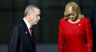 NATO karargahının açılışından çok özel kareler