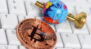 Bitcoin tüm dünyanın ortak parası olmak üzere!