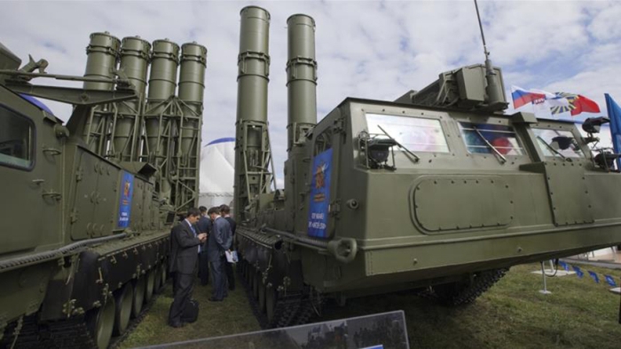 5.4 milyar dolarlk anlama kapsamnda Rusya, 2025 ylna kadar Hindistan'a 5 S-400 sistemi teslim edecek.