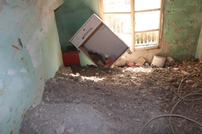 Gizemli evin çevresinde yaayanlar, bulunduklar bölgeyi merak edenlerin urak noktas haline geldiini, fotoraf çekilmek isteyenlerin sk sk soka gezdiini belirtti. 