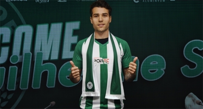 36. Konyaspor - Guilherme Sitya<br><br> ttifak Holding Konyaspor, Polonya ekibi Jagiellonia`da forma giyen Brezilyal sol bek Guilherme Sitya`y transfer etti. 1.5 + 1 yllna imza atan Guilherme Sitya, ttifak Holding Konyaspor`da 12 numaral formay giyecek.