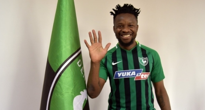 23. Ogenyi Onazi (Orta saha) - Denizlispor<br><br> Süper Lig ekiplerinden Yukatel Denizlispor, Trabzonspor`dan ayrlan Nijeryal oyuncu Ogenyi Onazi`yi transfer etti.