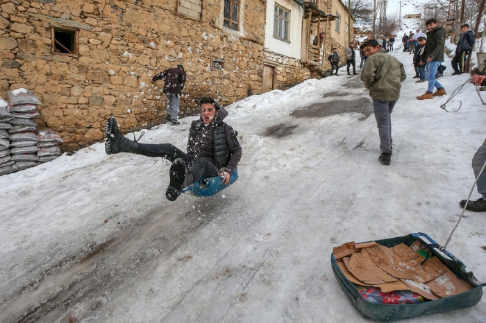- "lçemize kayak merkezi kazandrmaya çalyoruz"
