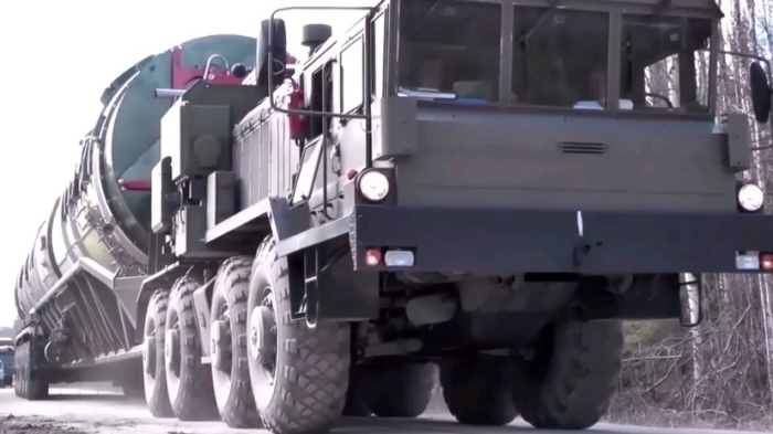 Putin, 'Rusya, ba�ka hi�bir �lkenin sahip olmad��� �zellikte f�zeler geli�tirdi. Geli�tirdi�imiz f�zenin menzili sonsuz.' ifadelerini kullanm��t�.