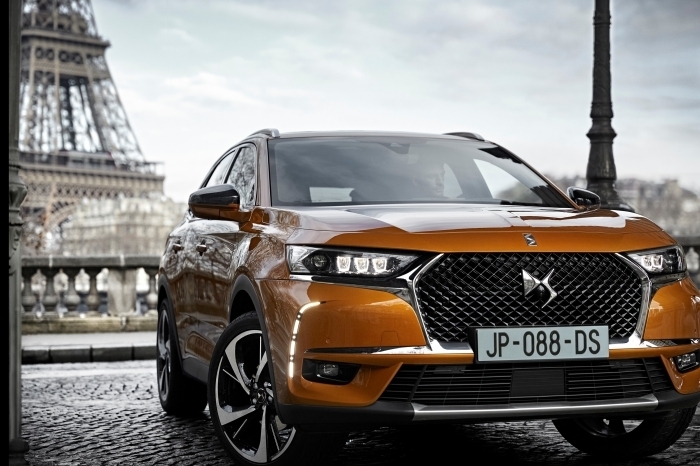 <br> DS 7 CROSSBACK N FAZ SIFIRLANDI<br>  Peugeot ve Citroen'in iinde yer ald PSA grubunda yer alan DS Automobiles, ubat aynda cazip deme seenei olduunu aklad.   Markadan yaplan aklamaya gre, 2020 model yl DS 7 CROSSBACK iin ubat ayna zel takas destei ve 150.000 TL tutarnda kredi iin 12 ay yzde 0 faiz uygulanyor. 