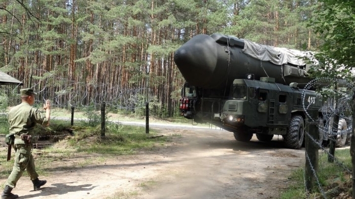 Sava bal: 3 adet 500 kiloton, 6 adet 150-300 kiloton balk