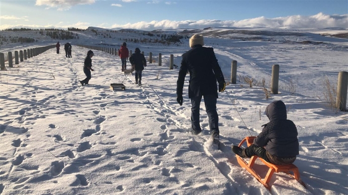 Blgede kar kalnlklar Ar'da 34, Erzurum'da 17, Ardahan'da 13, Kars'ta 10, Tunceli'de 4, Erzincan'da 1, kayak merkezlerinden Erzurum Palandken'de 84, Kars Sarkam'ta 77 ve Erzincan Ergan'da 70 santimetre lld.  
