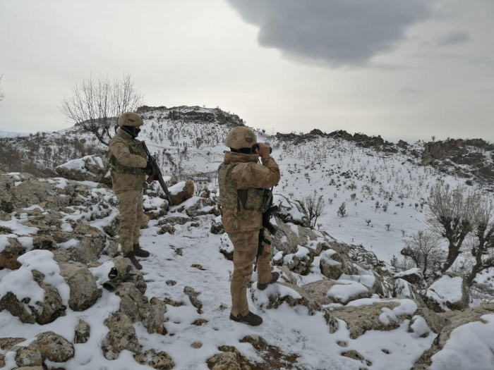 A��klamada, yurt i�inde ter�r�n tamamen ortadan kald�r�lmas�na y�nelik 'Kapan operasyonlar�'n�n vatanda�lar�n deste�iyle kararl� �ekilde ba�ar�yla s�rd��� vurguland�.  