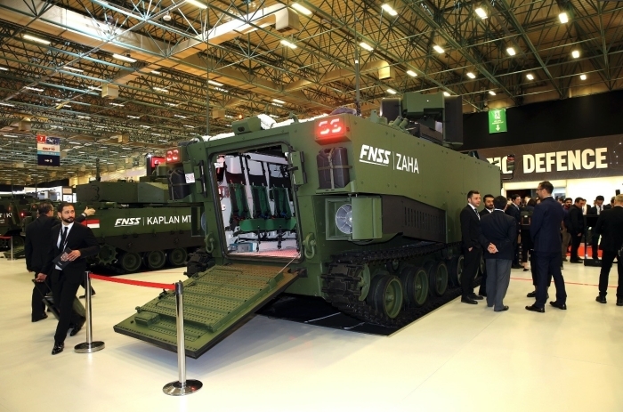 FNSS, proje kapsamnda 23 adet personel tayc, 2 adet komuta kontrol arac ve 2 adet kurtarma arac olmak zere, toplam 27 adet ara teslim edecek. 