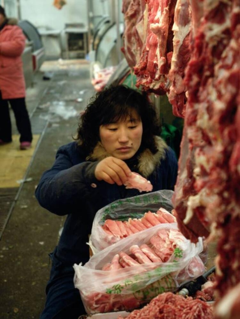                                                                 �in'in resmi haber ajans� olan Xinhua'n�n aktard���na g�re �in Hastal�k Kontrol ve �nleme Merkezi, '33 pozitif �rnekten 31'i, yaban hayat� ticaretinin yo�unla�t��� pazar�n bat� b�lgesinden topland�' a��klamas�nda bulundu.                                                      