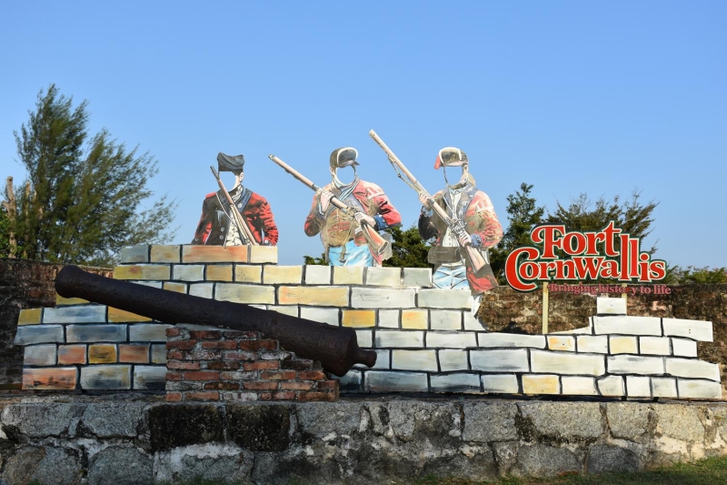 George Town, Hint ve in kltrnn yan sra Ermeni kltrnden de izler tayor.