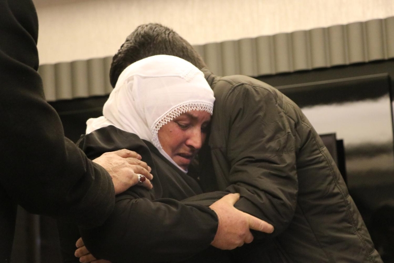 l Emniyet Mdrl Terrle Mcadele ubesine gelen Aslan ifti, oullar Volkan ile ifade ilemi iin gtrld Emniyet Mdrlnde grt.  