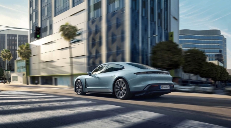 Porsche Taycan 4S / Los Angeles Otomobil Fuar 2019