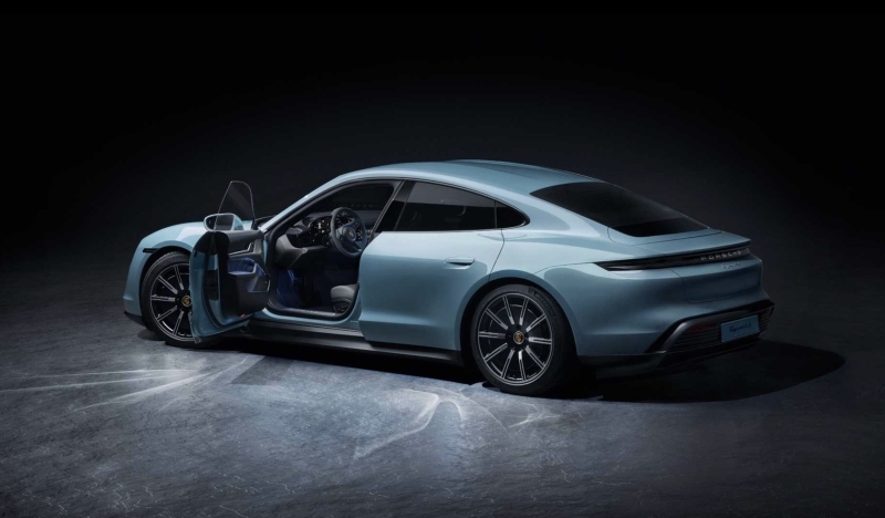 Porsche Taycan’n Turbo S modeli 2.8 saniyede sfrdan 100 km / sa hza ularken, Taycan Turbo 0-100’ 3.2 saniyede tamamlyor. 