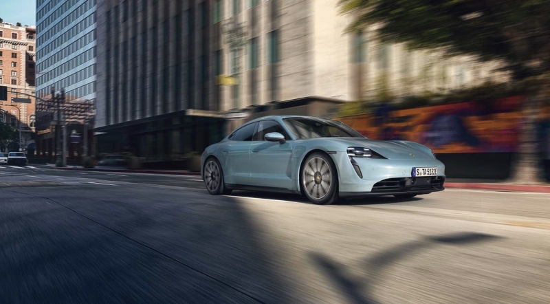 Porsche Taycan 4S / Los Angeles Otomobil Fuar 2019