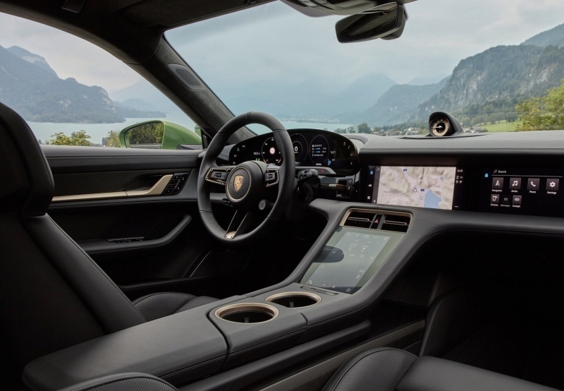 2020 Porsche Taycan Turbo S