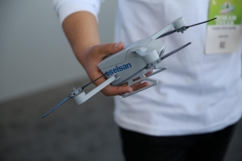                                                                 Ara� ke�if, g�zetleme ve istihbarat ama�l� olarak a��k ve kapal� mekanlarda g�rev icra edebilmek amac� ile gele�tirildi.                                                        