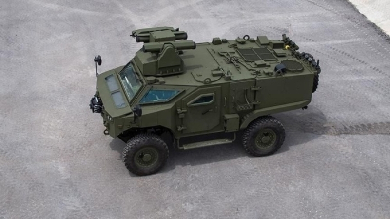                                                                 T�RK�YE'N�N TANK AVCISI <br><br> FNSS taraf�ndan Silah Ta��y�c� Ara�  (STA)  Projesi i�in geli�tirilen Pars 4x4 Tanksavar Arac�, Paris'teki Eurosatory Uluslararas� Savunma ve G�venlik Fuar�'nda g�r�c�ye ��kt�. <br><br> Kara Kuvvetleri Komutanl���n�n ihtiyac�n� kar��lamak �zere geli�tirilen Pars 4x4'�n lansman� i�in sekt�r�n d�nyadaki en �nemli fuar� olarak g�sterilen Eurosatory se�ildi. <br><br> Fuarda, Pars 4x4 STA’n�n kalifikasyon testleri i�in �retilen 2 prototipinden biri sergileniyor. Eurosatory ziyaret�ileri, FNSS stand�nda, kalifikasyon testlerine haz�r bir arac� yak�ndan inceleme f�rsat� buluyor. Proje kapsam�nda �retilen 2 prototip, �retici do�rulama testlerinin ard�ndan gelecek aylarda kalifikasyon testlerine tabi tutulacak.                                                        