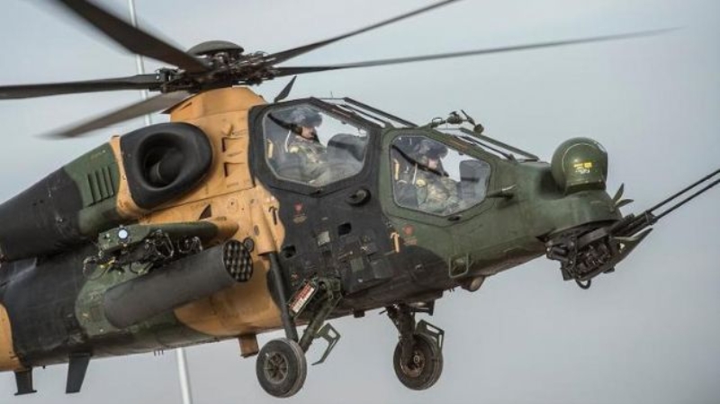 ATAK'IN YERL MOTORU 2020 SONUNDA ALIACAK <br>  Milli Muharip Uak'n 2023'te hangardan kacan, yer testleri ve motor testlerinin balayacan aktaran Demir, 'Trk Silahl Kuvvetlerinin gnl rahatlyla bir filo olarak kullanmas 2028-2029 gibi dnlyor' diye konutu.       