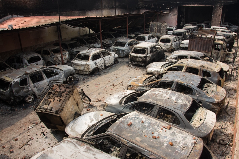 Hint basnndaki haberlere gre, bakentin kuzeydou blgelerinde 23 ubat Pazar gnnden bu yana sren protestolarn grece azald belirtilirken, olaylarn yaand blgelerde meydana gelen hasar grntlendi.