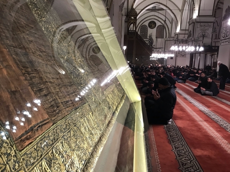 Vatandalarn ilgi gsterdii programda ehitler de anld.  