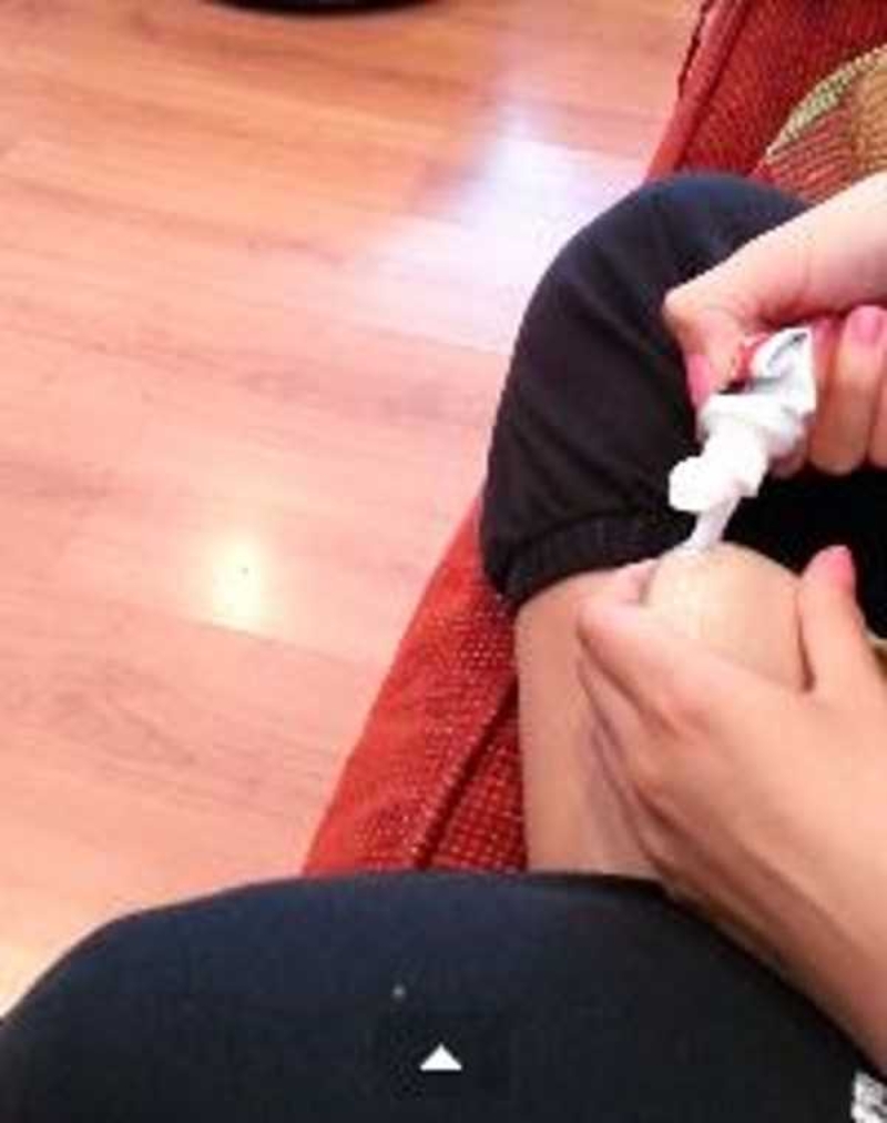 14. Deri zerindeki iziklerin gemesine yardmc olur.