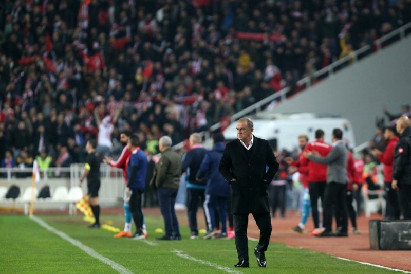 'Penalty sorduunuz iyi oldu, bizde kimse demeyecekti bununla ilgili, en azndan ufak bir anektot brakm olaym.'