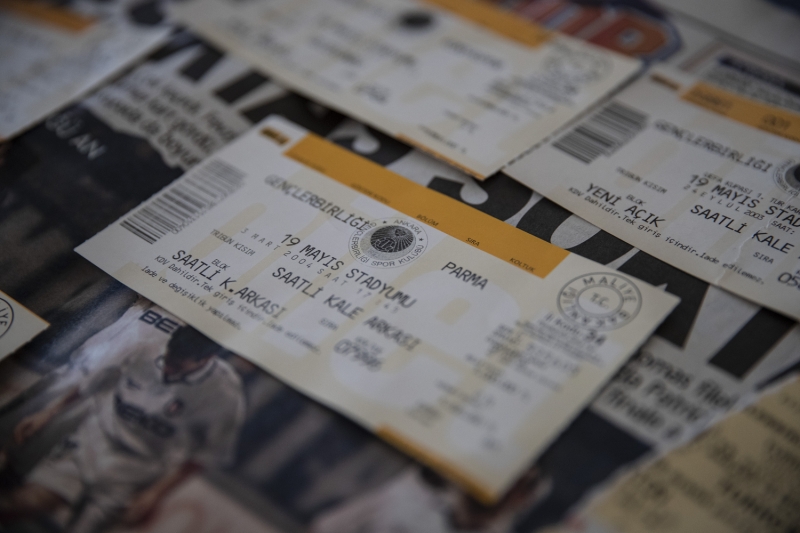 Yaantlarnn Genlerbirlii zerine kurulu olduunu belirten baba Mumcu, 'Genlerbirlii bizim iin bir yaam biimidir. Futbol ile ilgilenen herkes bir takm tutar ama bizim takmmz bizim iin bir yaam ekli. Kme derse biz zlyoruz, yenerse biz seviniyoruz. Tabii yense de yenilse de biz takmmzn yanndayz.' diye konutu.  