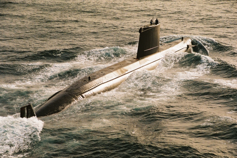 Oru Reis'in 4. parsele doru ilerledii de belirtilen Yunan basn Trk donanmasnn Yunanistan'dan 5 mil uzakta olduunu aklad