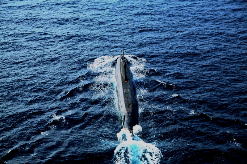  11 denizaltmz, sust gemileri ve deniz hava vastalarnn katlm ile icra ediliyor. Eitimlerde, denizaltdan fiili torpido atlar da icra edilecektir.' denildi.