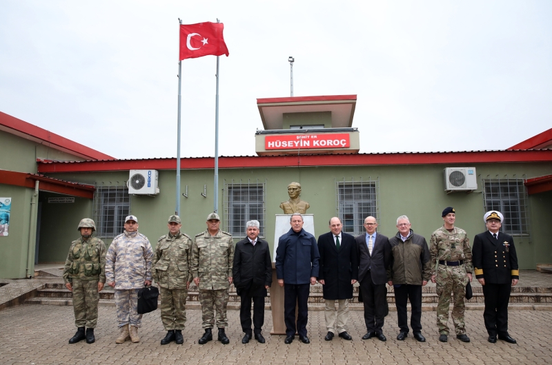 Do�an, rejimin sald�r�lar�ndan ka�an yakla��k 1,5 milyon masum insan�n evlerini terk etmek zorunda kald���n� aktararak, son 2 ayda yakla��k 3 bin yard�m t�r�n�n b�lgeye gitti�ini dile getirdi.  