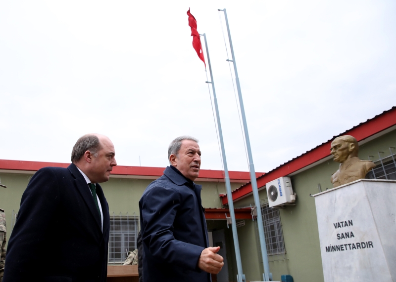 Rejimin sald�r�lar� sebebiyle 7 defa yer de�i�tirmek zorunda kalanlar�n bulundu�unu anlatan Do�an, bu insanlar�n son olarak Atme Kamp�'na geldi�ini kaydetti.  