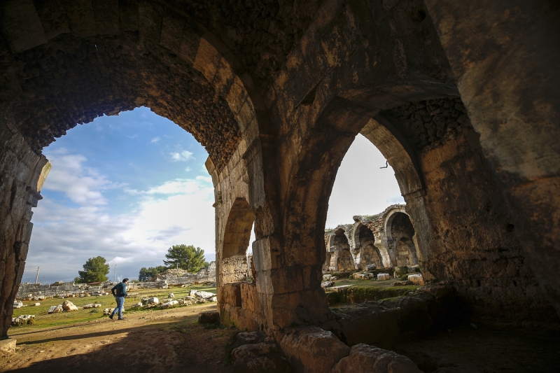 Manavgat ilesinde Beydiin Mahallesi'ndeki Karghan'n 13. yzyldan kalma olduu ifade ediliyor. Kervansaraylar grubunda yer alan hann gney dousunda hamam bulunuyor. Handa, restore almalar devam ediyor.  