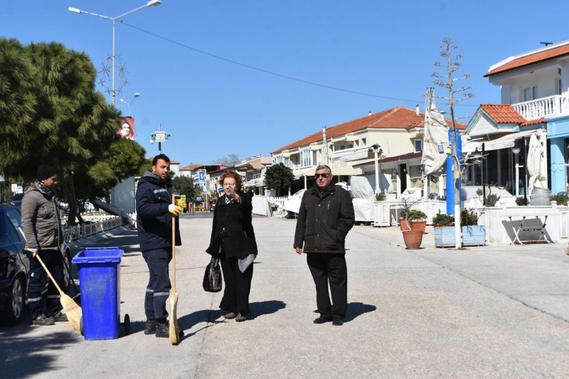 <p>ESKİŞEHİR'DEN GELDİLER, EV KİRALAYACAKLAR</p>